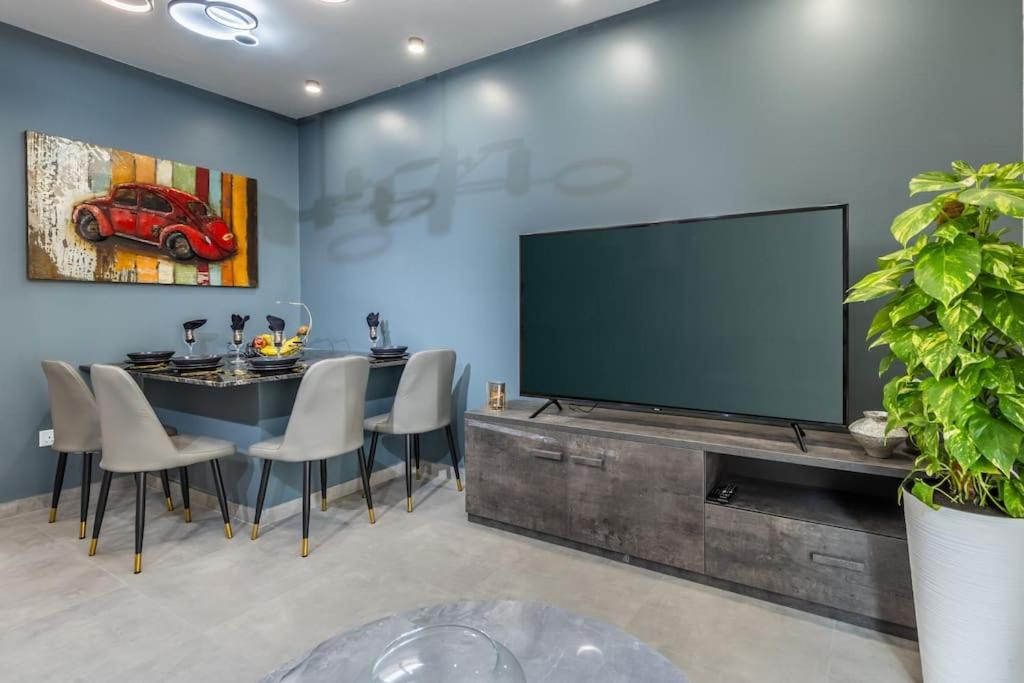 Nocturnal Elegance Apartment By Solea Sliema Exterior photo